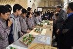 حضور دانش آموزان در دانشکده معماری دانشگاه یزد