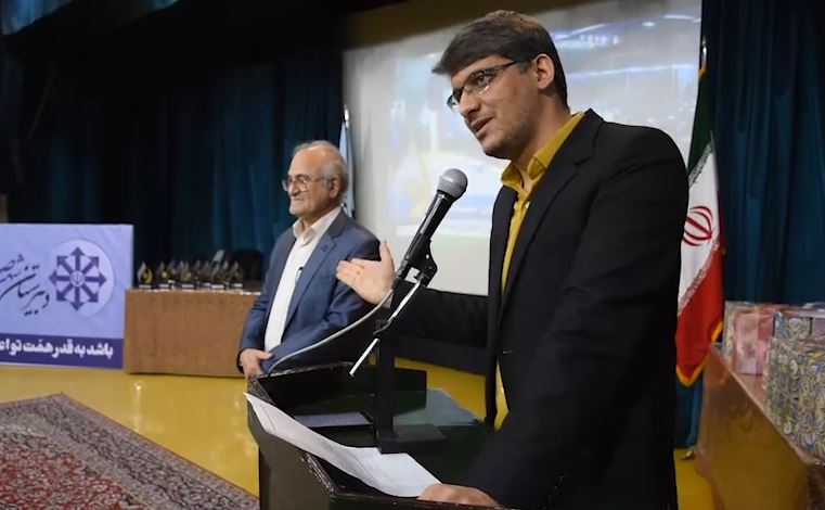 شعرخوانی آقای کاظمی برای استاد بمانی