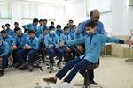 بازدید دانش‌آموزان پایه هشتم از دانشگاه آزاد یزد